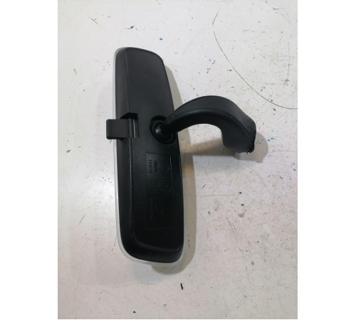 Зеркало заднего вида салонное