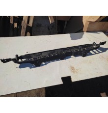 Кронштейн(крепление) заднего бампера центральный