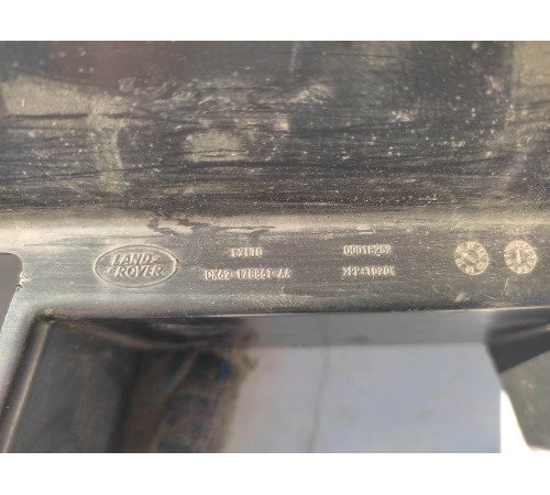 Кронштейн(крепление) заднего бампера центральный