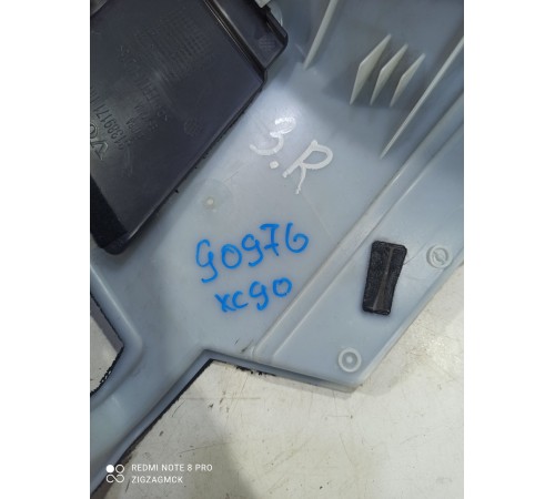 Обшивка стойки(задняя правая)