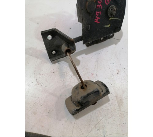 Механизм подъема запасного колеса