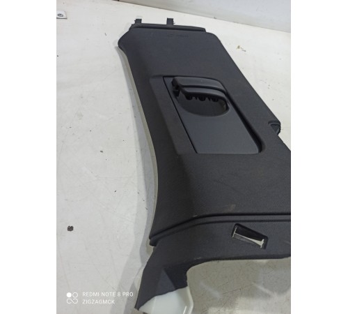 Обшивка стойки(задняя правая)