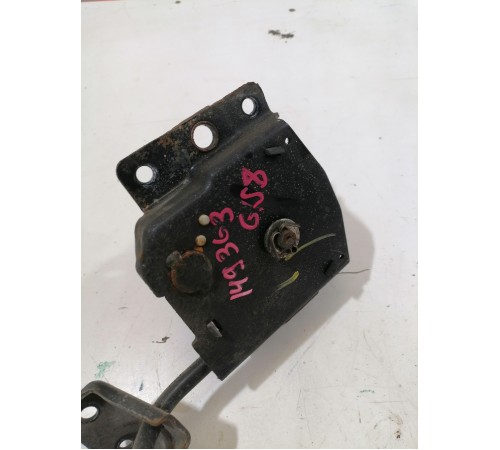 Механизм подъема запасного колеса