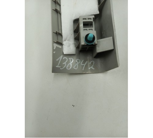 Обшивка стойки лобового стекла правая