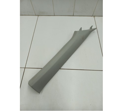 Обшивка стойки лобового стекла правая