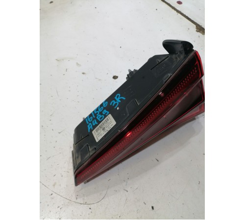 Фонарь задний внутренний правый