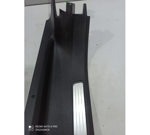 Накладка порога(задняя левая)