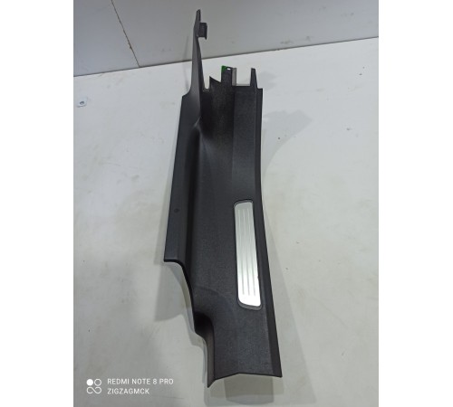 Накладка порога(задняя левая)