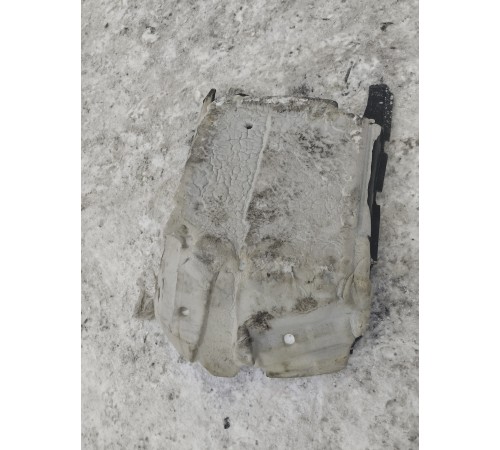 Напольное покрытие переднее правое