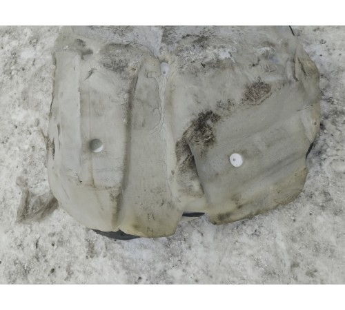 Напольное покрытие переднее правое