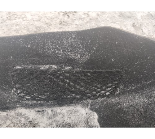 Напольное покрытие переднее правое