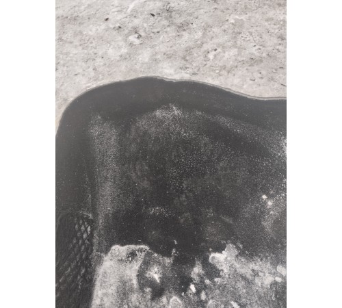 Напольное покрытие переднее правое