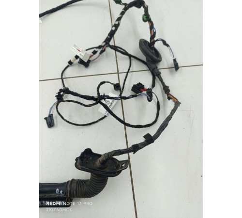Электропроводка двери задняя левая