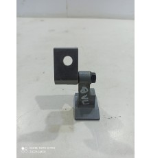 Петля двери передняя левая верхняя