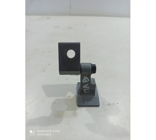 Петля двери передняя левая верхняя