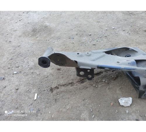 Балка подвески задняя (подрамник)
