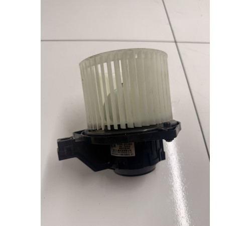 Моторчик вентилятора отопителя