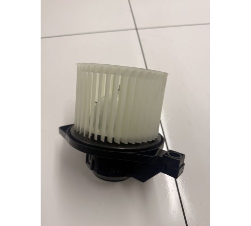 Моторчик вентилятора отопителя