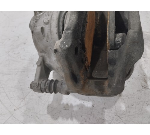 Суппорт тормозной передний левый