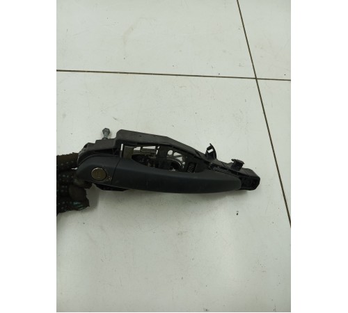 Ручка двери передняя левая (наружная)