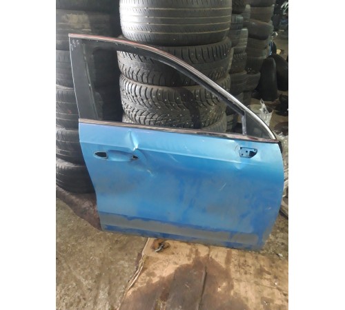 Дверь (передняя, правая)