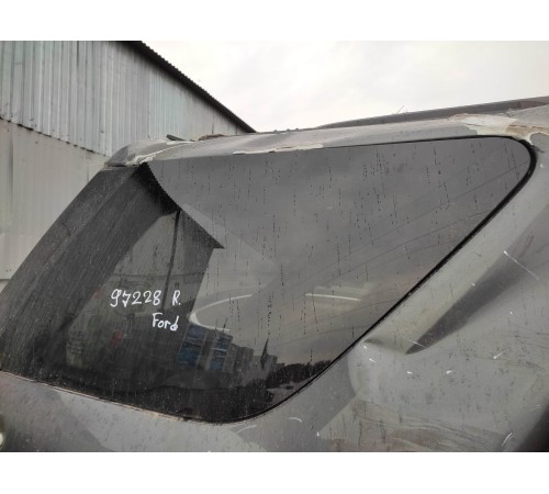 Глухое стекло(заднее правое)