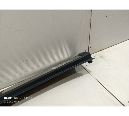 Накладка замка багажника, задней панели