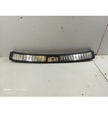 Накладка замка багажника, задней панели