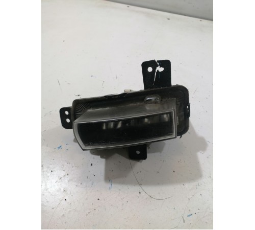 Фара противотуманная левая