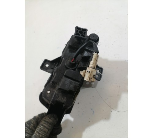 Фара противотуманная левая