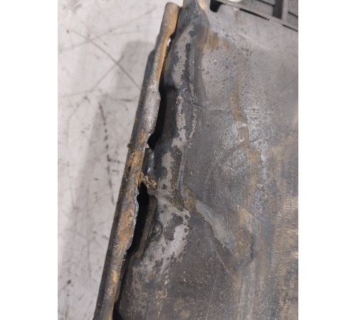 Подушка безопасности переднего пассажира коленная