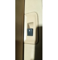 Кнопка стеклоподъемника