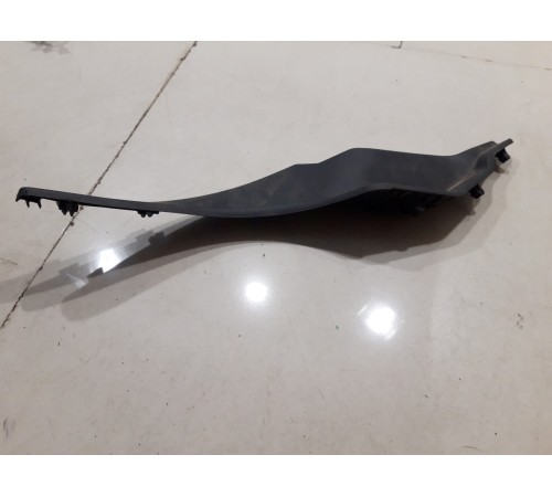 Накладка петли капота лева