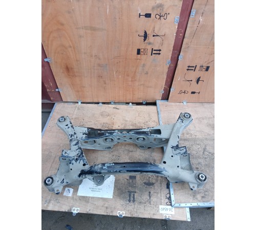 Балка (подрамник) задняя