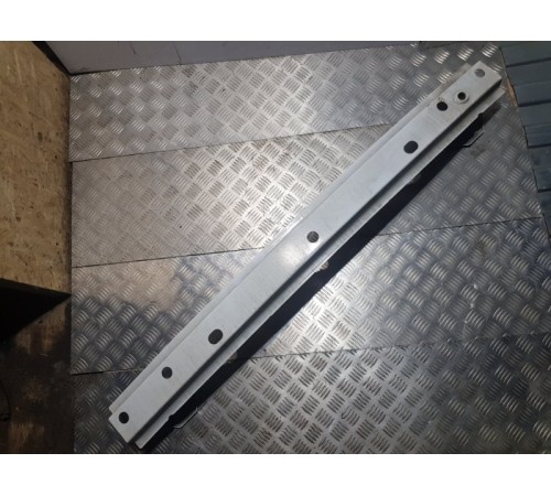 Усилитель бампера задн.