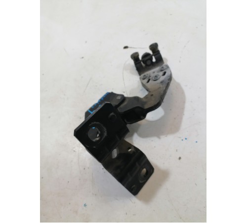 Ролик сдвижной двери задний левый