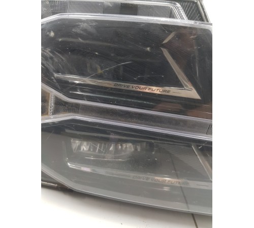 Фара правая