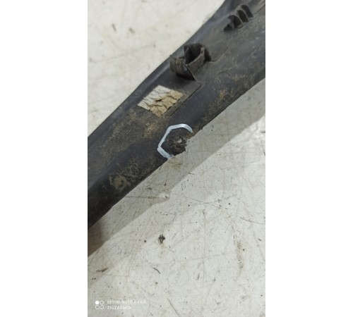 Угол жабо правый