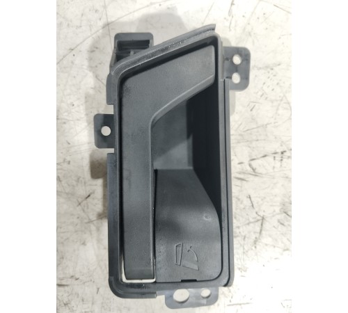 Ручка откидывания сиденья задняя правая