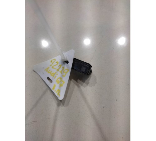 Модуль подсветки двери (задний правый)