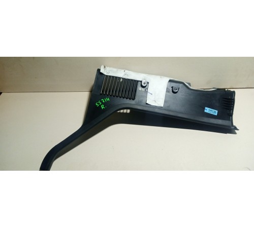 Обшивка стойки Задняя Правая