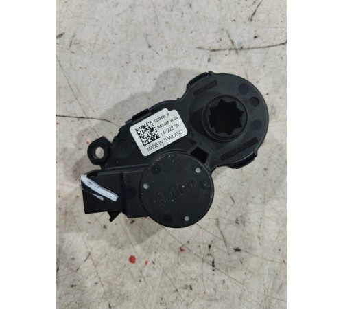 Моторчик привода заслонок отопителя