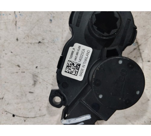 Моторчик привода заслонок отопителя