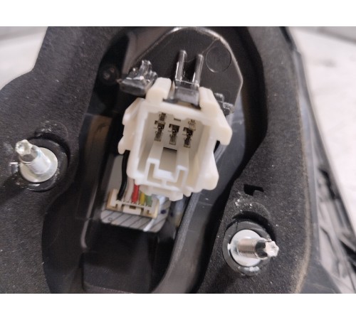 Фонарь задний левый