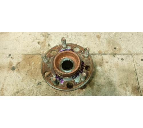 Ступица задняя левая