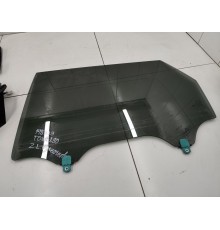 Стекло двери заднее левое