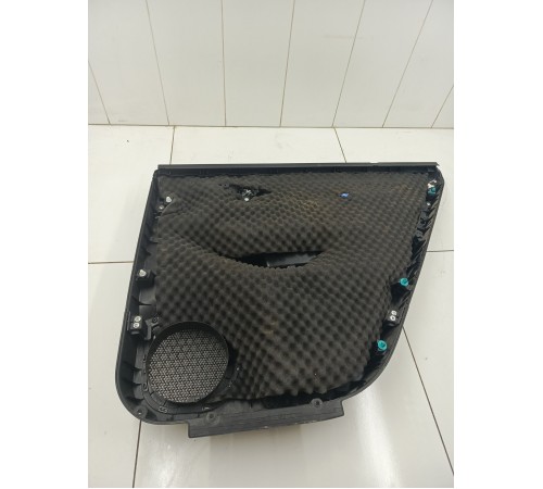 Обшивка двери задняя левая