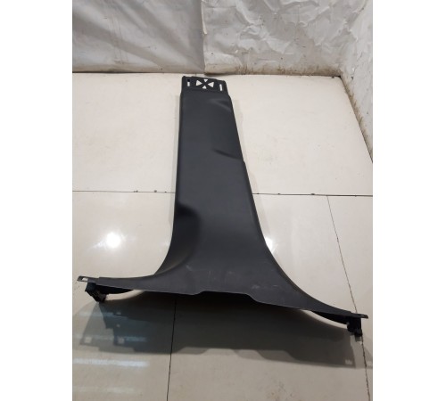 Обшивка центральной стойки (левая, нижняя)