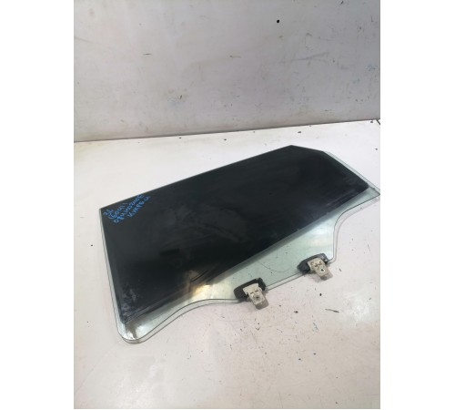  Стекло двери заднее левое