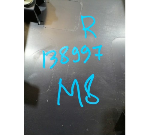 Обшивка центральной стойки правая нижняя